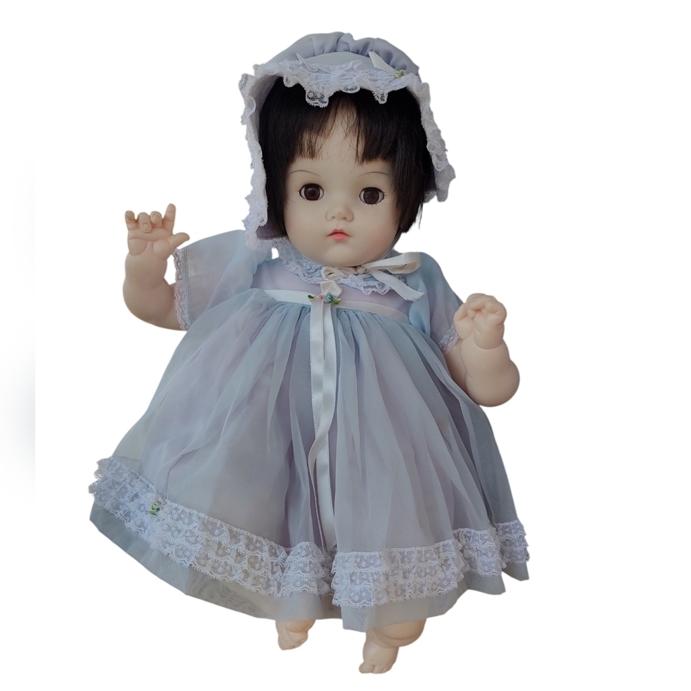 1950s Vintage Madame Alexander Mommies Pet Baby Doll with Lace Bonnet